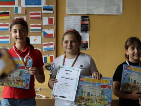  Шахматни надежди блестят в Котел на турнир 