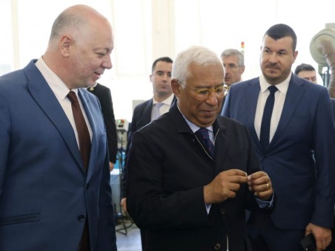 Министър-председателят Росен Желязков и председателят на Европейския съвет Антонио Коща посетиха военния завод „Арсенал“