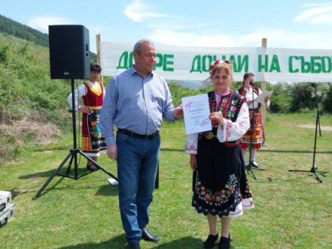 ChatGPT каза: Традиционна среща-събор събра жители на Козарево и Конаре край „Улищица“