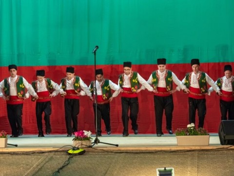 Твърдица тържествено отбеляза 147 години от Освобождението на България