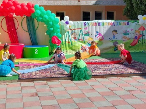 Спортен празник