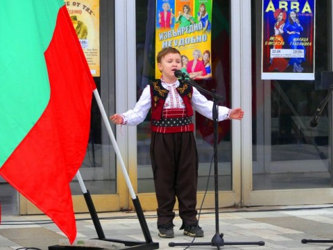 Нова Загора тържествено отбеляза 3 март – Деня на Освобождението на България