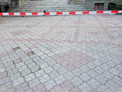 Сливенската прокуратура разследва въоръжен грабеж в кметството в Шивачево