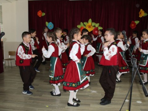 Снимка 16