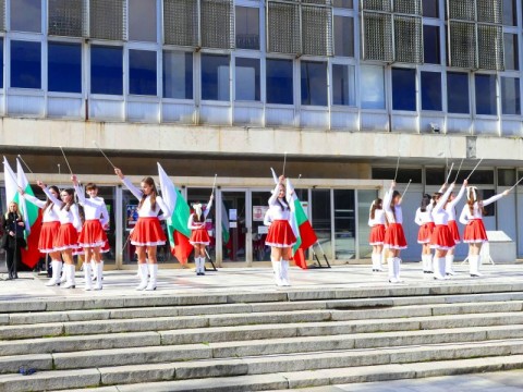 Нова Загора тържествено отбеляза 3 март – Деня на Освобождението на България
