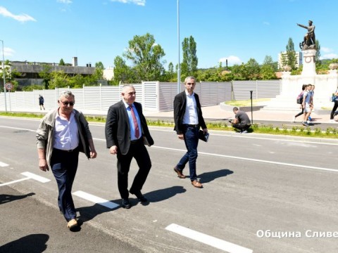 Стефан Радев: Основната идея за новата улица е развитието на района с бившите казарми