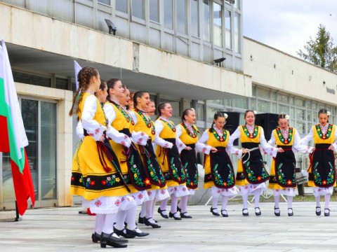 Нова Загора тържествено отбеляза 3 март – Деня на Освобождението на България