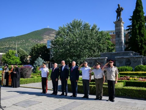 113 полицаи, експерти и пожарникари са наградени по случай професионалния празник на служителите в МВР